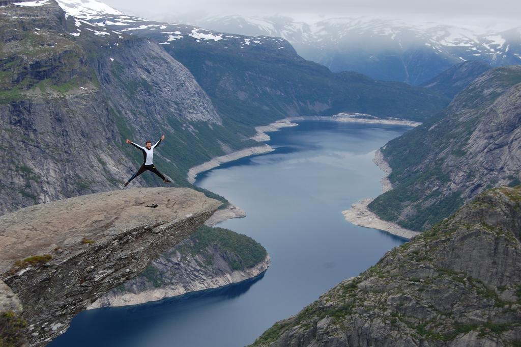 Trolltunga Studios Odda Ngoại thất bức ảnh